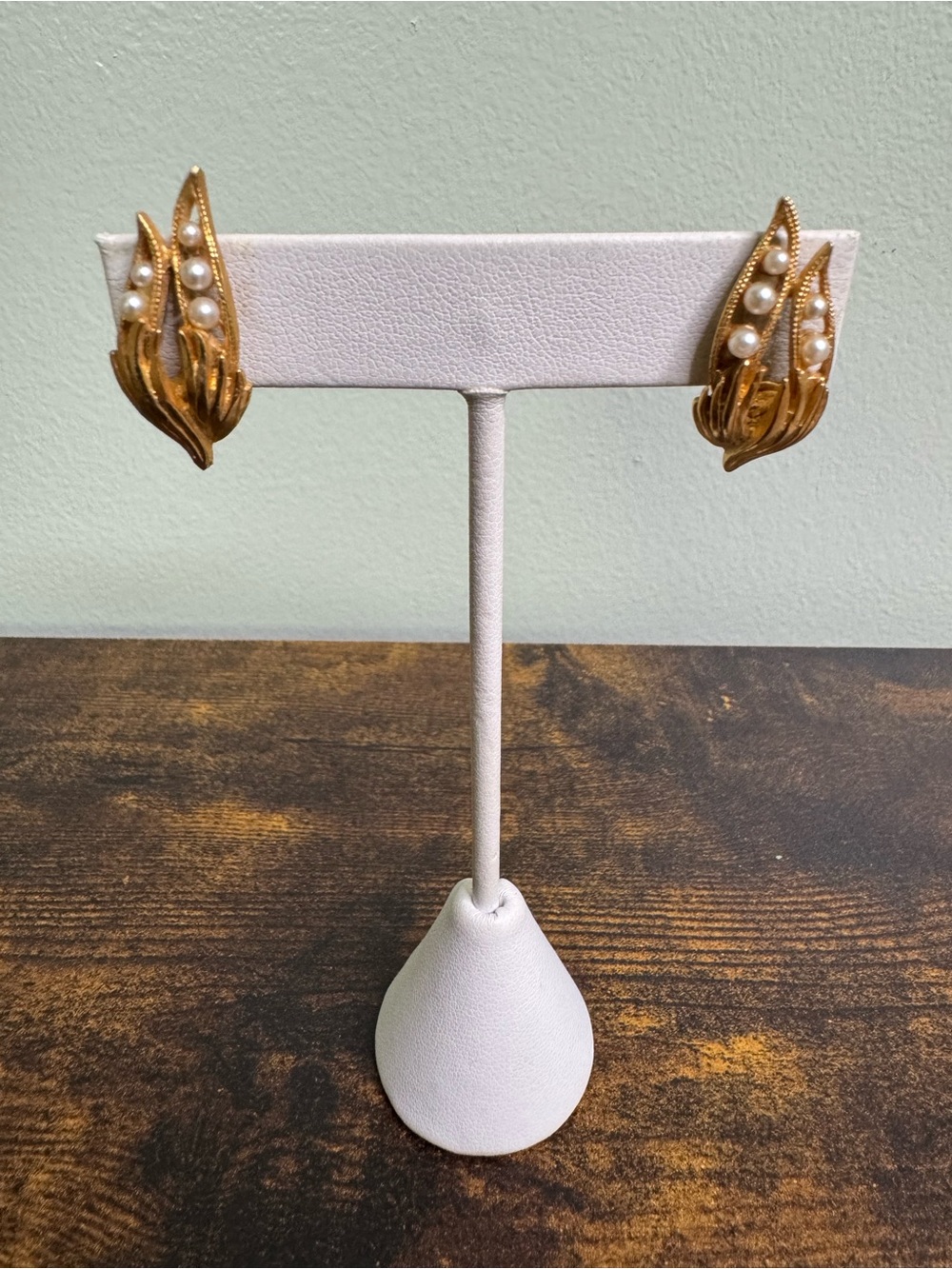 4/$20 Vintage Gold Leaf Clip-On Earrings with Pearls